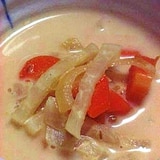 寒い朝に　大根とニンジンのミルク味噌スープ